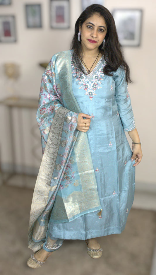 ISHI 537 Beautiful Sky Blue Color Dola Silk Fabric Embroided Partywear 3 Pcs Suit