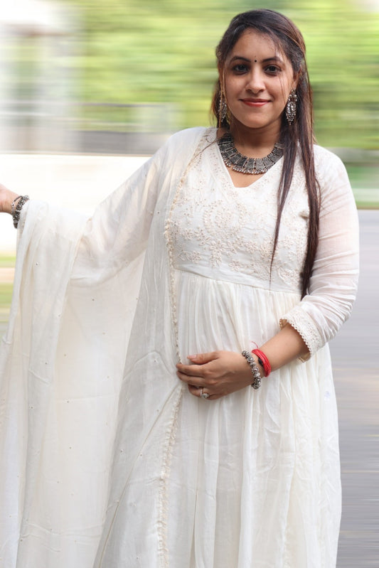ISHI 864 Beautiful Designer White Color Mal Cotton Anarkali Style 3 Pcs Suit