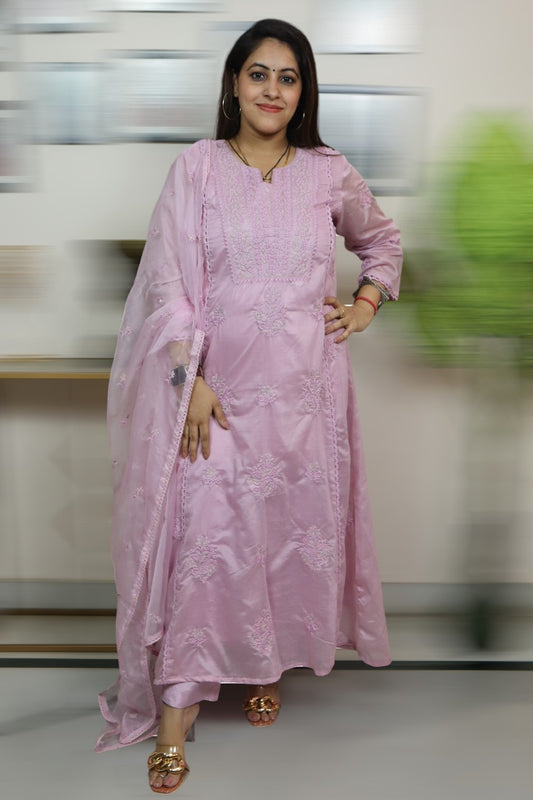 ISHI 855 Beautiful Lavender Color Mal Chanderi Embroidery Work 3 Pcs Suit