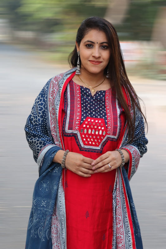 ISHI 912 Beautiful Orange Red Color Muslin Gujrati Gamthi Work Straight 3 Pcs Suit