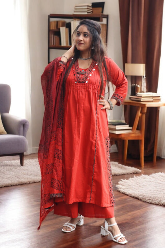 ISHI 963 Beautiful Rust Color Cambric Cotton Gujrati Work 3 Pcs Suit