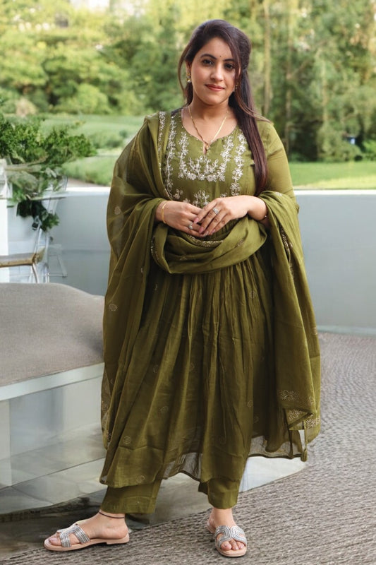 JVE047 Designer Green Color Mal Cotton Embroidery Work 3 Pcs Set