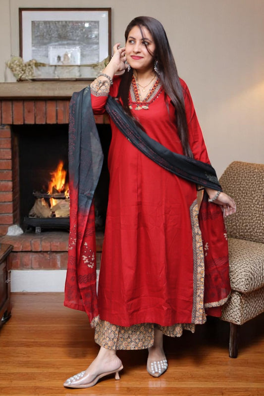 SDD093 Designer Maroon Color Gamthi Cotton Real Mirror work 3pcs Suit